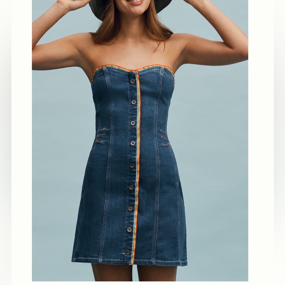 Anthropologie Pilcro Strapless Button-Front
Denim Mini Dress. Size S. MSRP $158